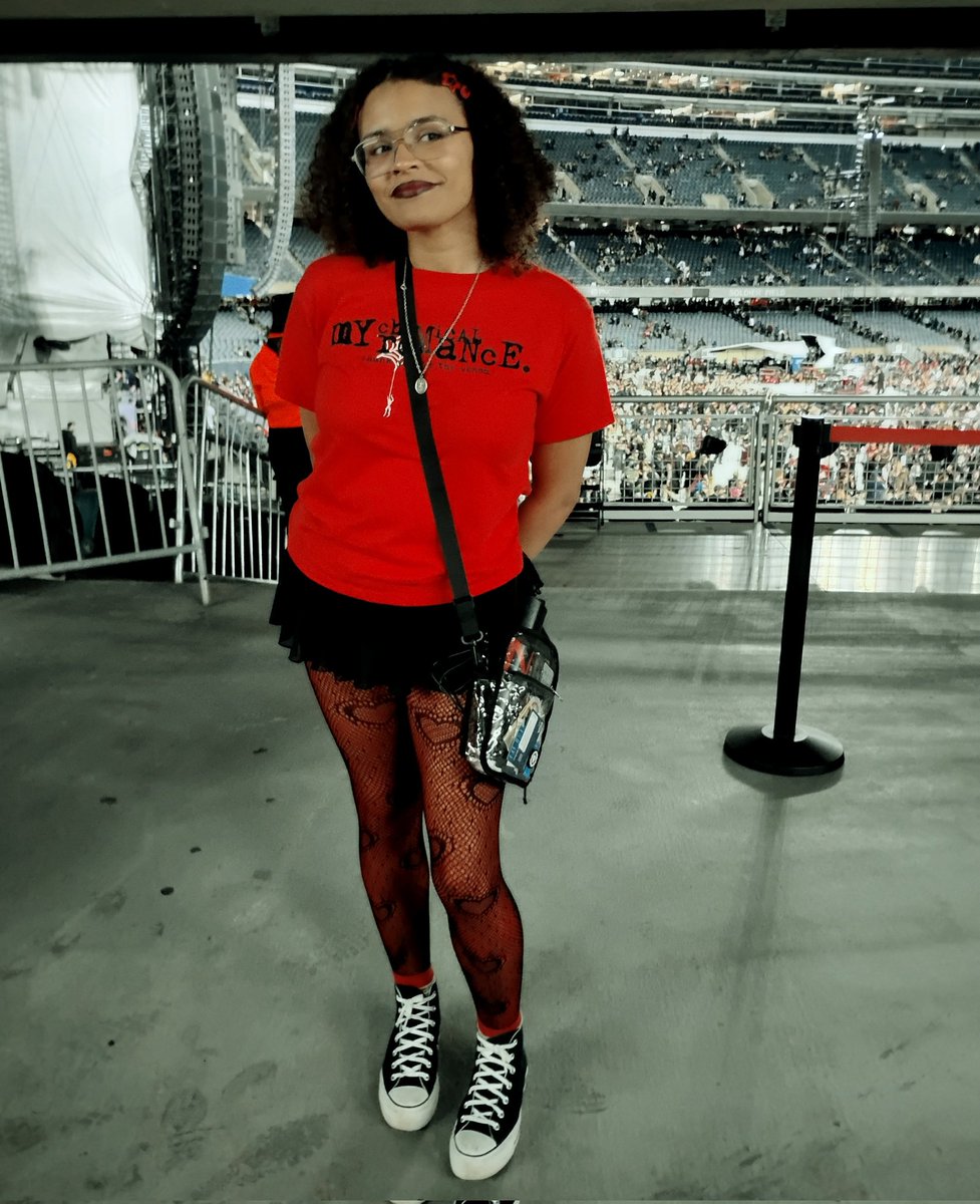 sage SAW MCR!!! | #hayleycincy tweet media
