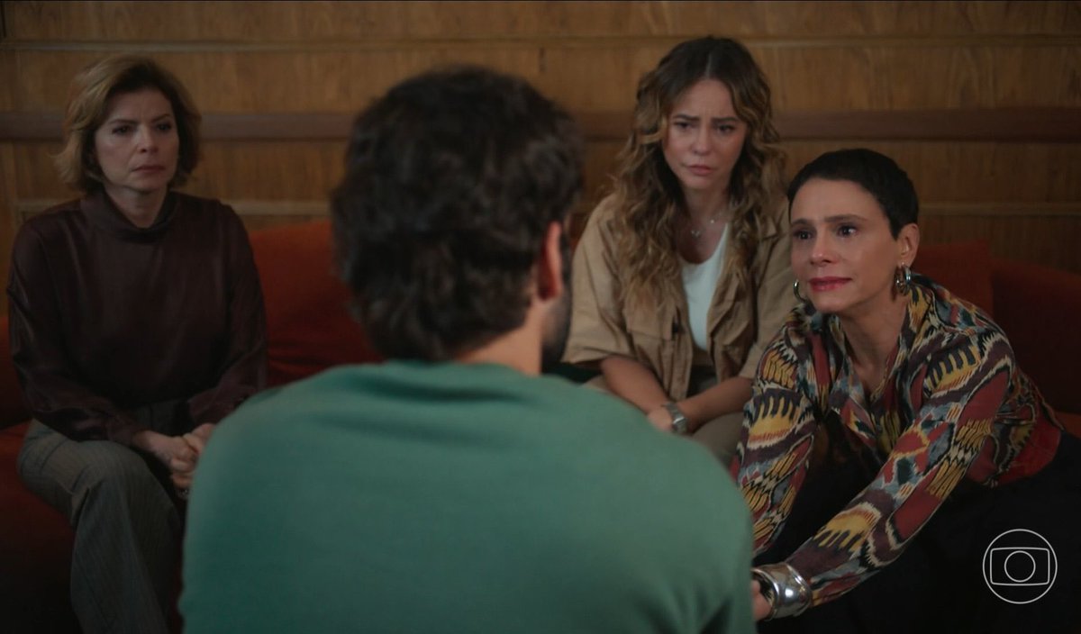 O Afonso nem precisa entrar em pânico, pq terça feira ele ja vai ta curado 💅
#ValeTudo