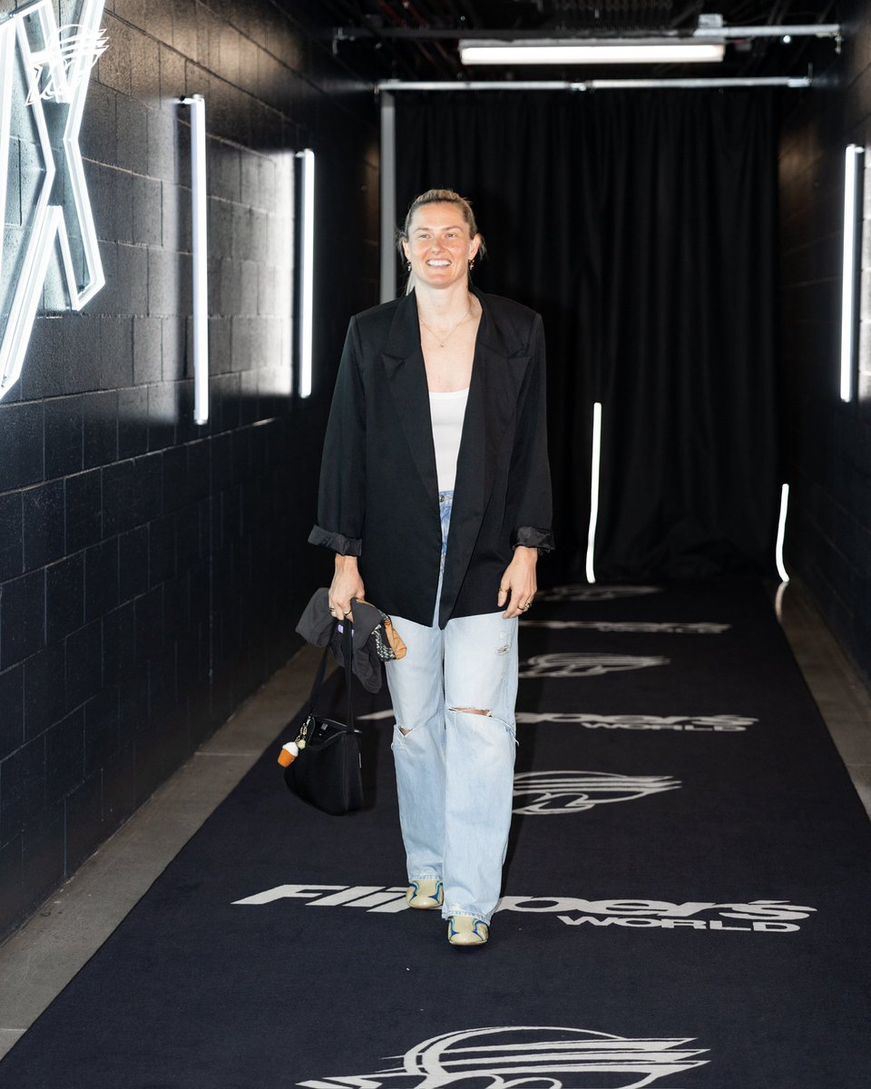 Phoenix Mercury tweet media