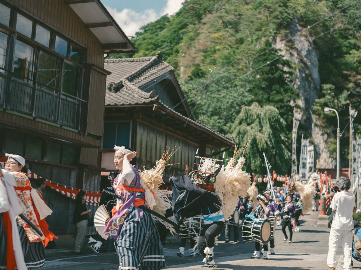 hiro_hitakami's tweet image. 小友まつり、まちのなかに生きている芸能を感じられるすばらしいおまつりでした。