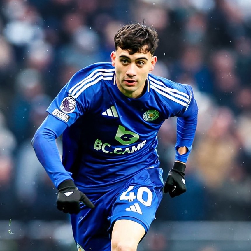 FabrizioRomano's tweet image. 🚨🔵 Facundo Buonanotte will undergo medical tests in London as new Chelsea player today.

All documents are ready with Brighton for loan move.