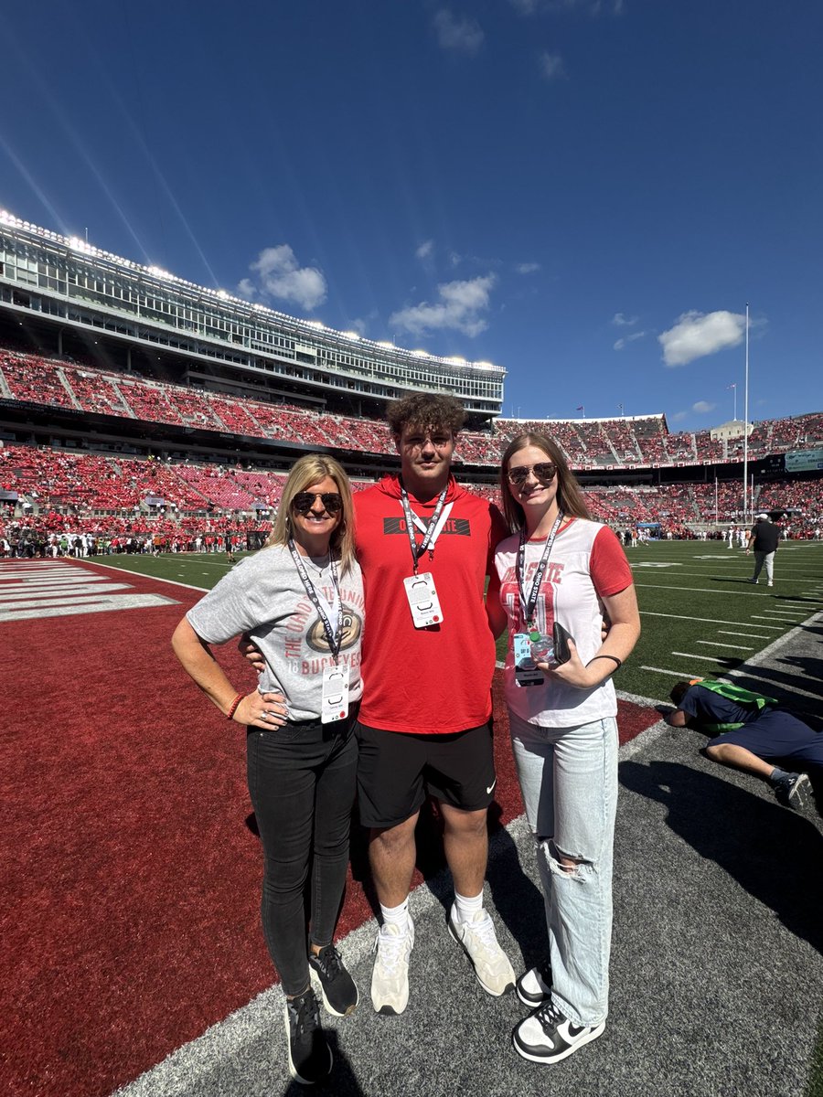 Great time at <a href="/OhioStateFB/">Ohio State Football</a> watching a great football game ! Thank you <a href="/TylerBowen/">Tyler Bowen</a> and <a href="/etwill21/">Ed Terwilliger</a> for the red carpet ! 
<a href="/AllenTrieu/">Allen Trieu</a> <a href="/Mark__Porter/">ScoutingOhio.com - 247 Sports - Bucknuts</a> <a href="/GregSmithRivals/">Greg Smith</a> <a href="/DaleRodick/">Dale Rodick II</a> <a href="/adamgorney/">Adam Gorney</a> <a href="/On3Recruiting/">On3 Recruiting</a> <a href="/alexgleitman/">Alex Gleitman</a> <a href="/mickdwalker/">Mick Walker</a>