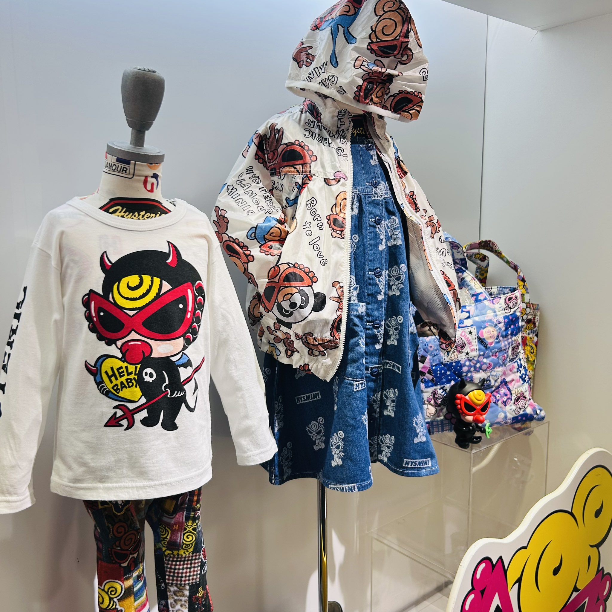 HYSTERIC MINI - ヒステリックミニ❤ラストノベルティお椀Setとトレーナー HYSTERIC MINI - 新品未使用✨ヒステリックミニ 豪華ノベルティ