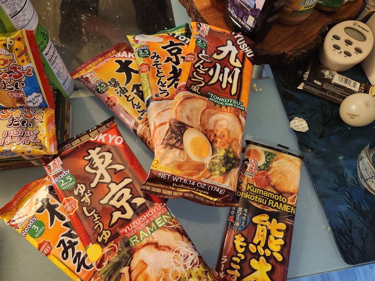 #retailtherapyvibes #localbusiness nothing like a trip to your local Japanese Convenience store for retail therapy!