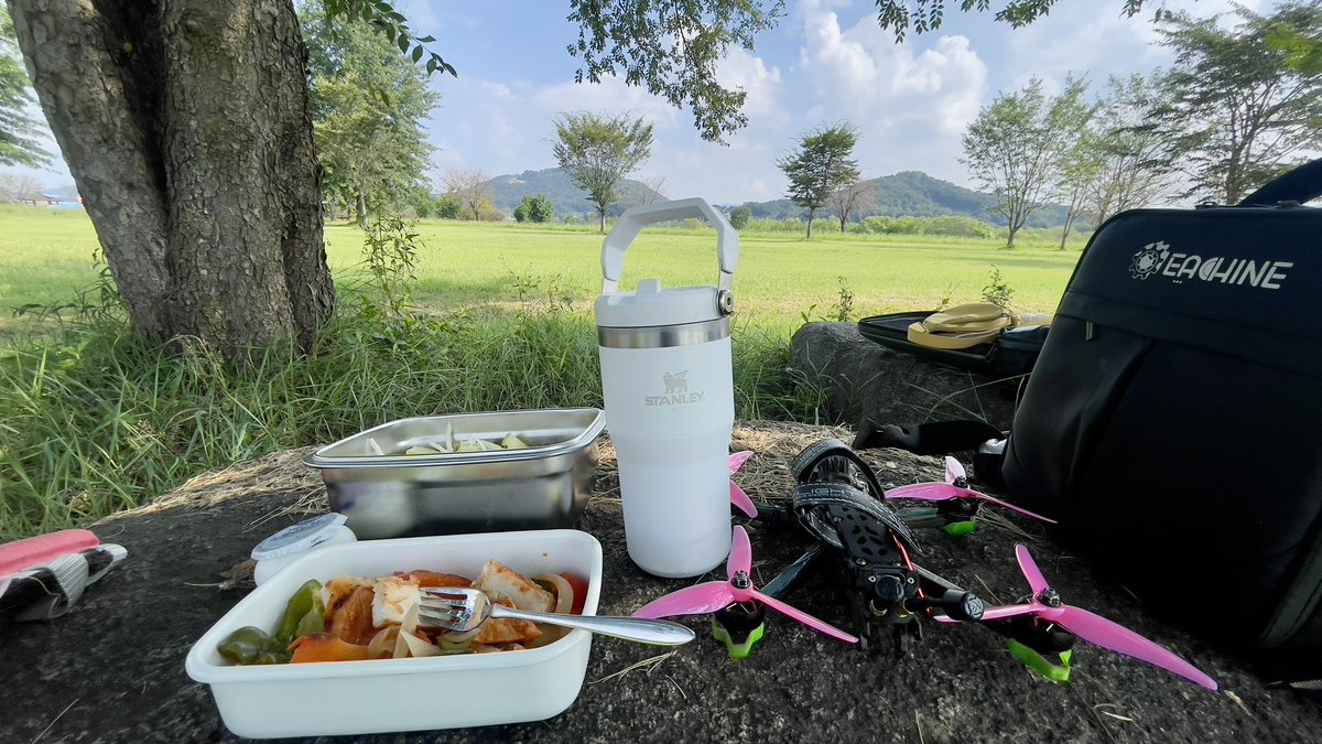 드론 비행 보다는 피크닉! 🤤😋😆