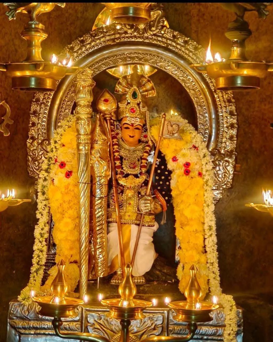 Ragavi92433588's tweet photo. என் காலம் ஓயும் வரை நின் கோலம் காணணுமே!

என் கால்கள் ஓய்ந்தாலும் நின் வேலால் ஆளனுமே!

என் சீவனது தேடல் கொள்ளும் தேவனது திருமுகமே!

எம் தேகமது சாய்ந்த பின்னே எம் சீவன் உன்னைச் சேரணுமே!.
முருகா..🙏முருகா சரணம்🙏முருகா போற்றி 💐🙏ஓம்சரவணபவ🙏
🦚🐓💚🥀💐🙏 https://t.co/WG7Ngm1uyD