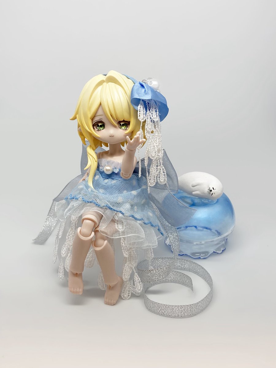 クラゲドレスできました〜🪼✨
#ボニーバニー3 #ドール服