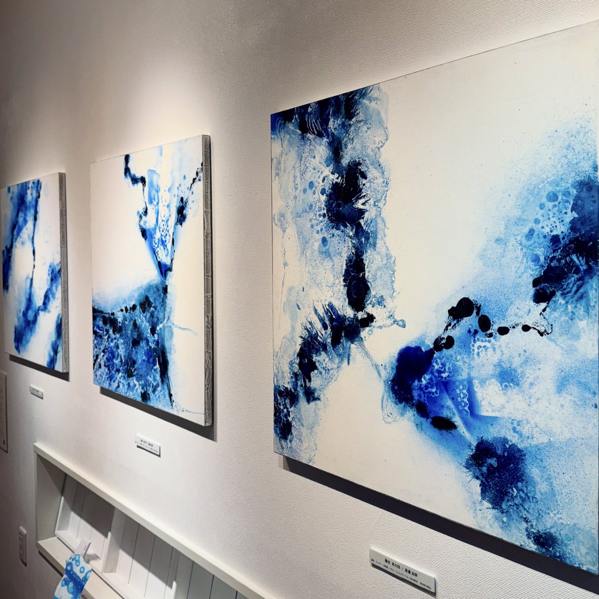 BLUE COLLECTION 02
本日(8/31)最終日です
⁡2025.8/20㈬〜8/31㈰ 
10〜17時

⁡Gallery&amp;Cafe AQUAがセレクトした5名の作家のグループです。
本展では、"青"という色をアーティストそれぞれの視点で制作した作品を展示します。

aqua2014.blogspot.com/2025/07/blue-c…