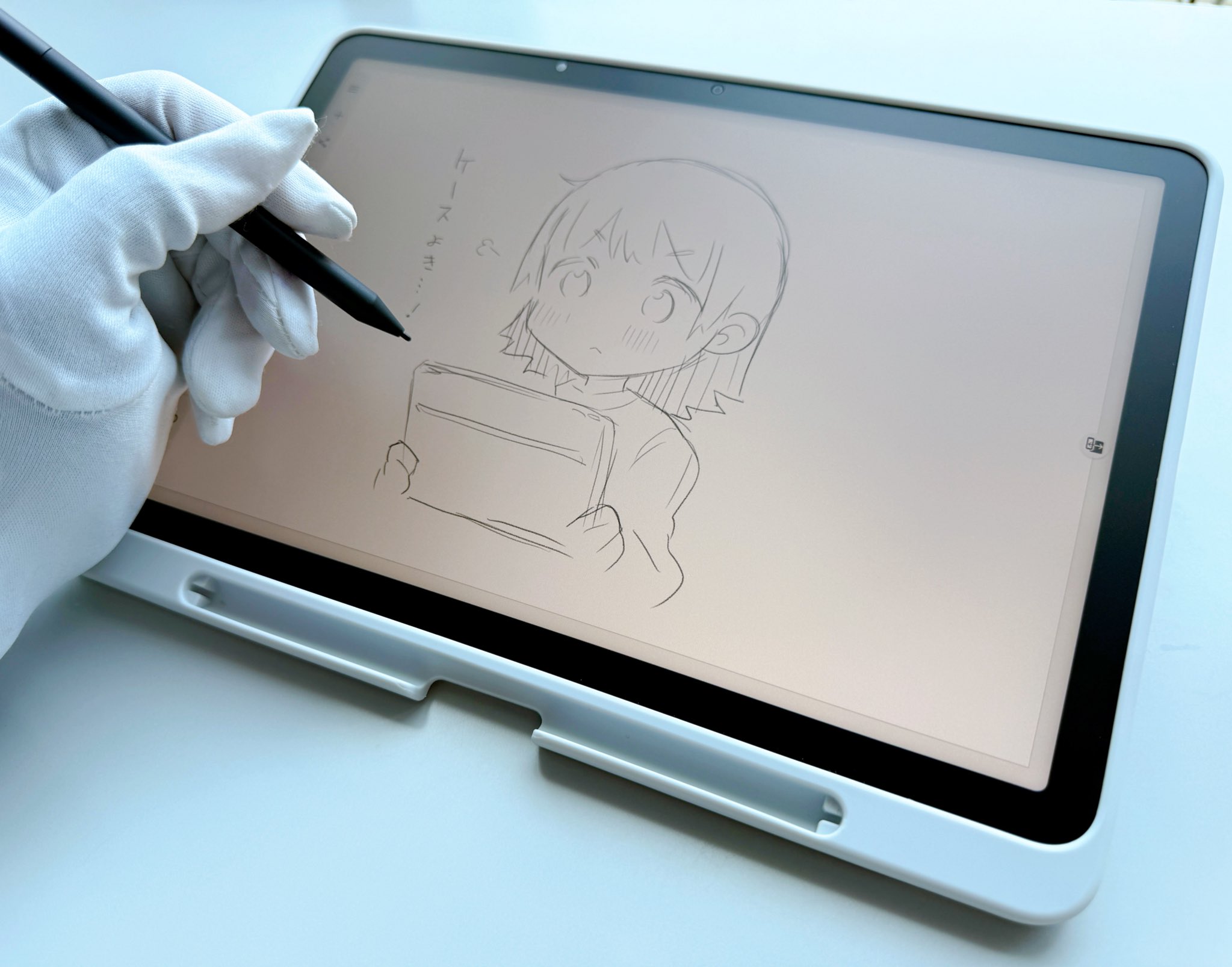 液タブ・ペンタブ wacom MovinkPad 11 Amazon.co.jp: Wacom MovinkPad 11 Case with Stand ACK45533Z
