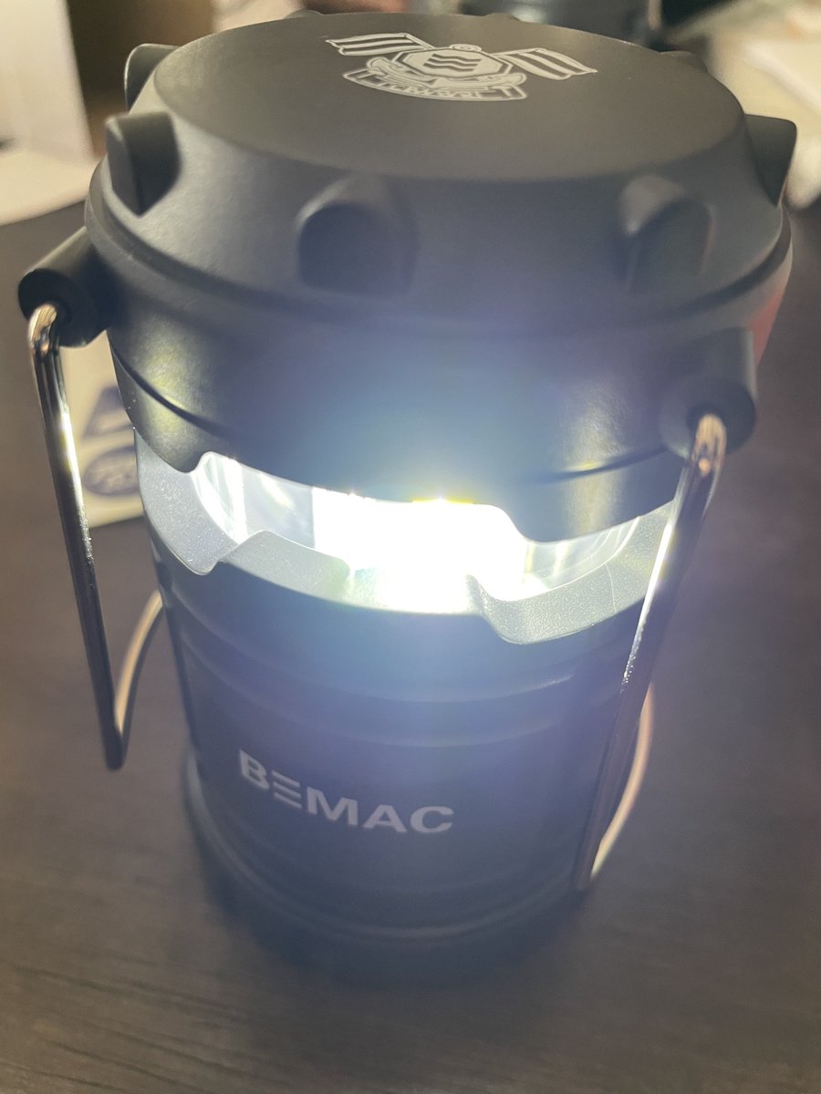 de_camp_fire's tweet photo. BEMACさん、マッチデー開催ありがとうございます🫶
ランタン、ちゃんと別に電池も用意してけれててありがたすぎる。
光量ばっちりです。
ナイトゲームの帰り道も心強い💡
そしてカッコいい!
#FC今治
#BEMAC https://t.co/LnZzzijq4B