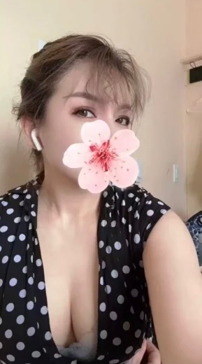 RosewaterG75648's tweet photo. Sunday’s relaxing treats at Golden Rose Water.....280 Yorktech Drive #18 is a very well maintained 3 rooms spa with one en-suite shower room. They will have 3 girls Lisa, May and Maggie on duty..Tel..(905) 604 3855 #markham #GRW #golden #rosewater #massage #markhammassage #treat https://t.co/7H7ggqC7r5