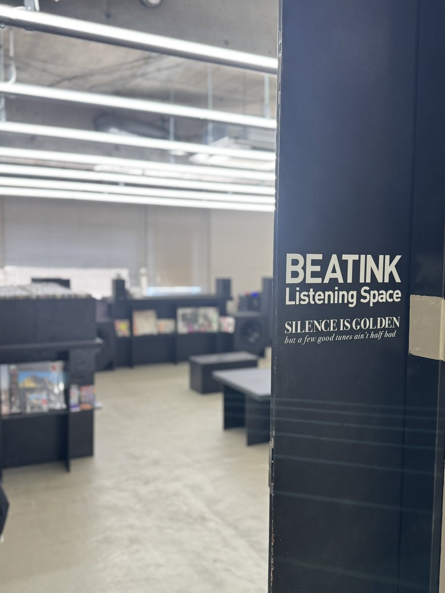 BEATINK_Listening_Space (@beatink_ls) on Twitter photo Open!8月最終の日曜日。
6月から始まった<a href="/Beatink_LS/">BEATINK_Listening_Space</a> も、
残すところあと約1か月となりました。
9月は、新譜の入荷はもちろん
イベントも予定しておりますので、
お近くの際には是非お立ち寄りくださいませ。
9/28(日)まで、どうぞよろしくお願いいたします!
大阪市中央区南船場4-13-12OMビル3F Open!8月最終の日曜日。
6月から始まった<a href="/Beatink_LS/">BEATINK_Listening_Space</a> も、
残すところあと約1か月となりました。
9月は、新譜の入荷はもちろん
イベントも予定しておりますので、
お近くの際には是非お立ち寄りくださいませ。
9/28(日)まで、どうぞよろしくお願いいたします!
大阪市中央区南船場4-13-12OMビル3F