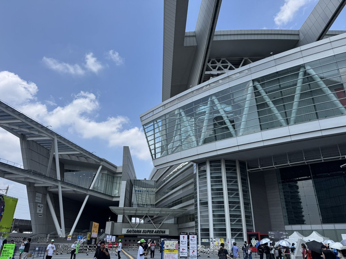 チケないけど顔だけ出した