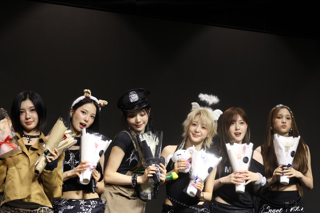 250826 EVERLINE  pre

"최고의 추억에 감사드립니다"

#BUBBLEGUM1stWin 
#케플러 #Kep1er #ケプラー