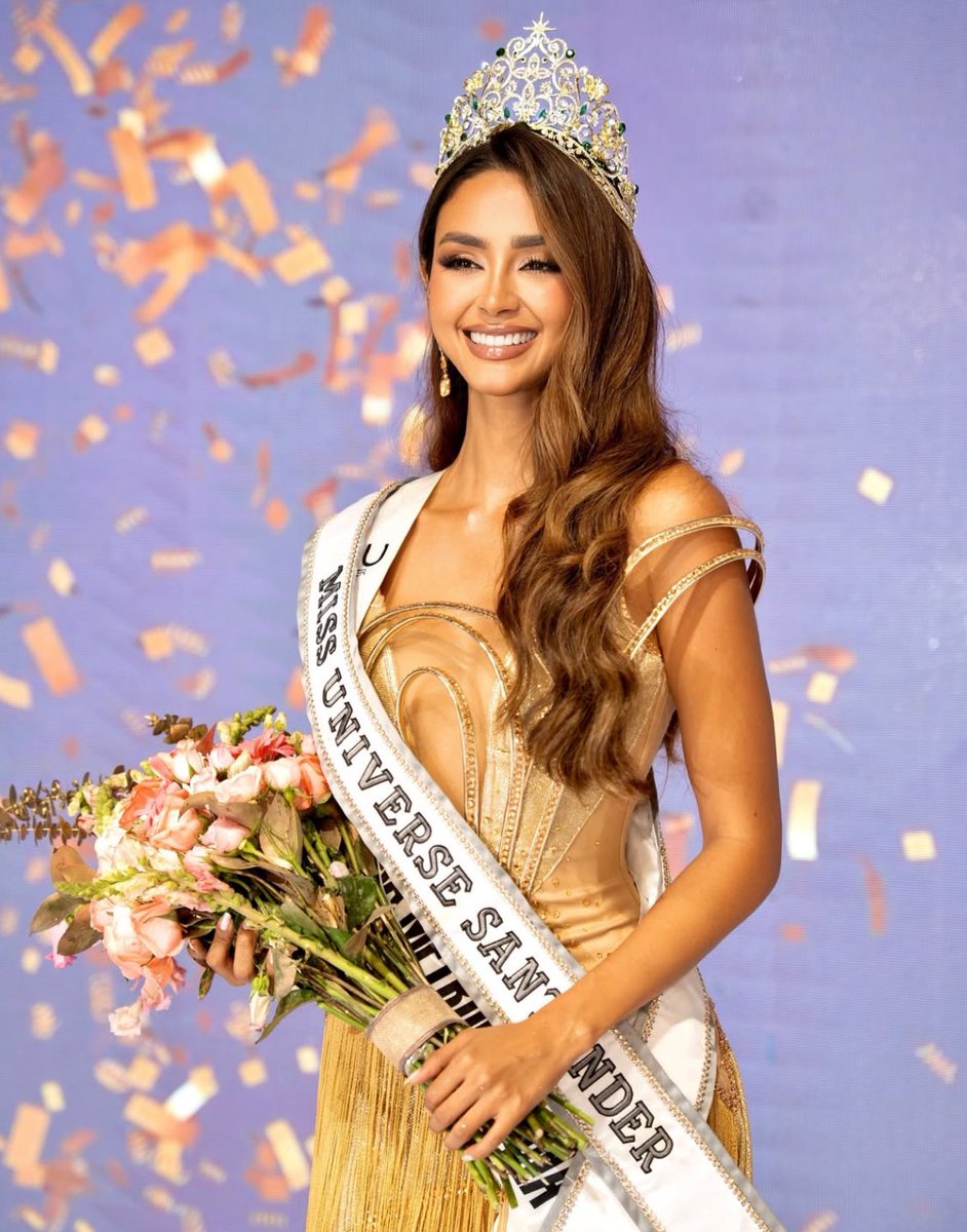 Gloria Mutis, COLOMBIAAAA 👑
 #MissUniverseColombia