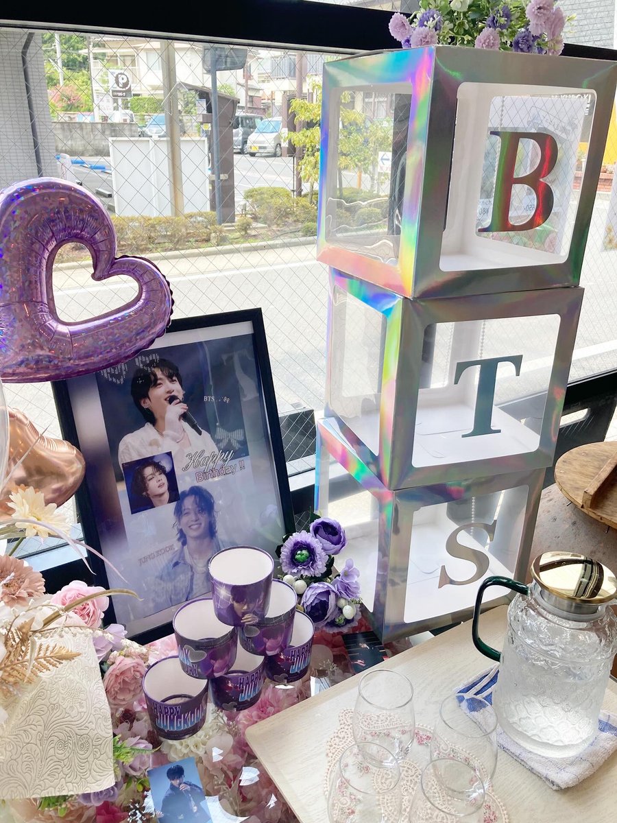 k_miyu_1224's tweet image. グクのセンイルのお祝いに親子で京都へ🚄💜

#army
#大人army
#大人armyと繋がりたい