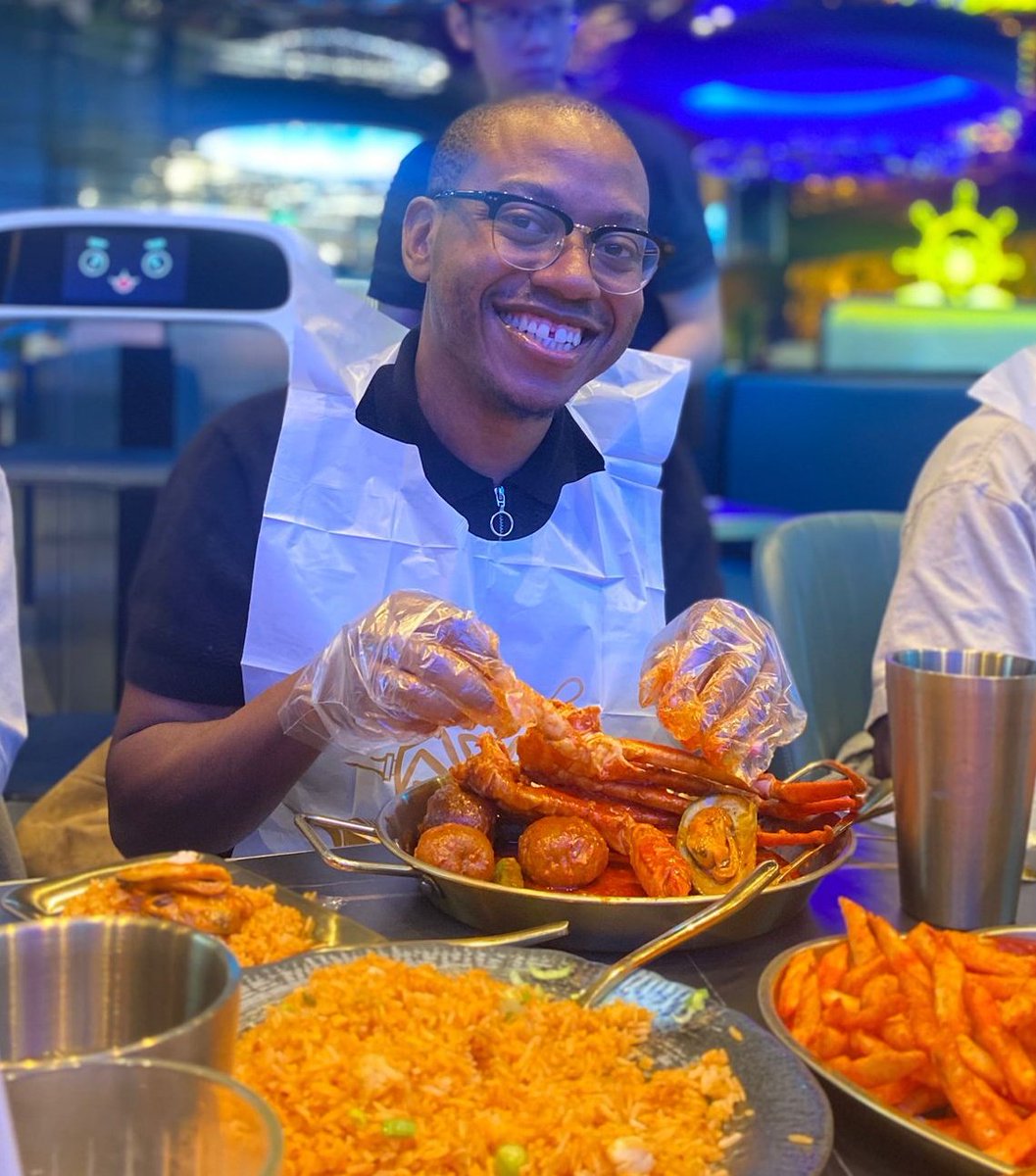 Kinda late birthday post.

But I'm 31 years old today.

Thank you all for have reached out during the day. 

However, I'm glad to have made it for another year. I hope that I can keep pushing into the new year.