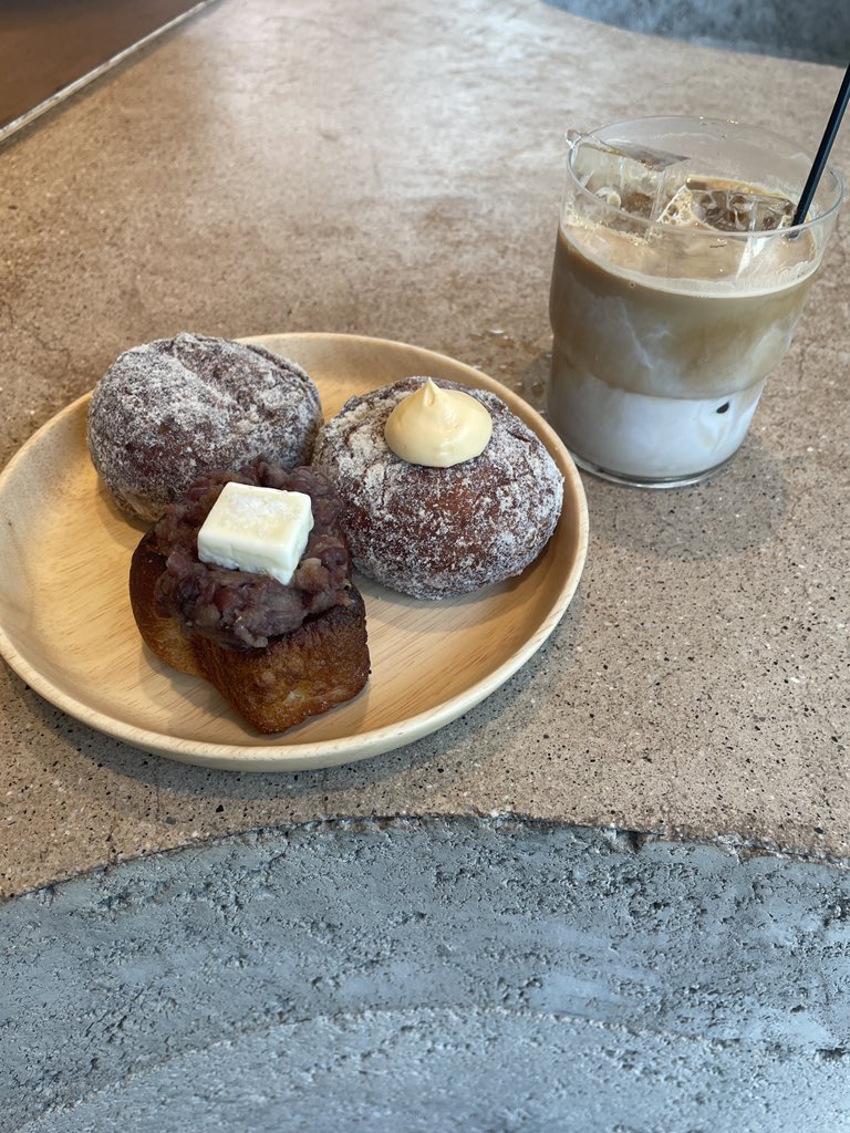 おすすめしてくださったところで、おすすめされた本を読む