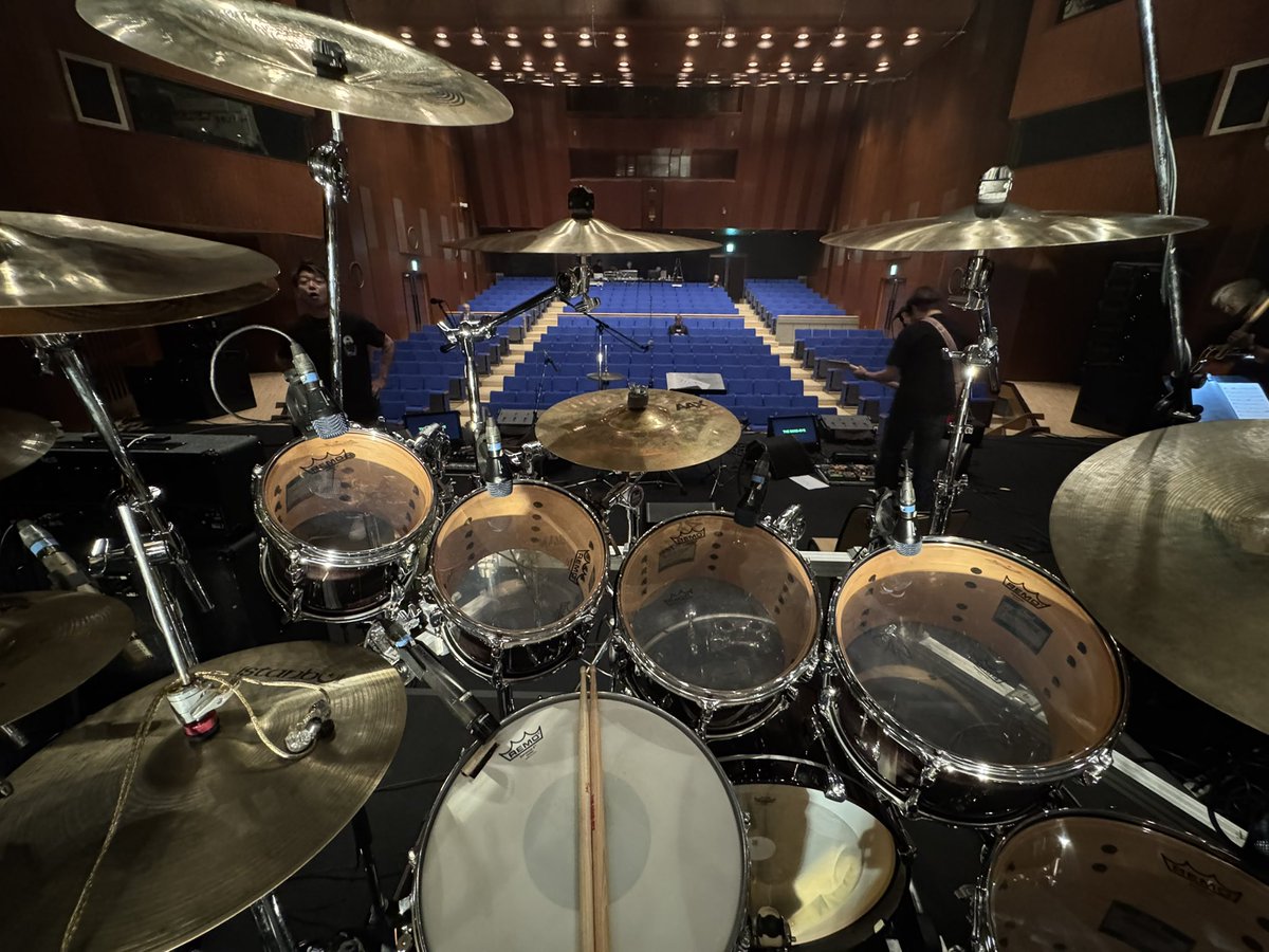 etochang's tweet image. 38年ぶりのTHE GOOD-BYE札幌ライブ
めっちゃ盛り上がって終了しました。
楽しかった〜

今回もPearl楽器さんのご協力で最高のドラムセットで挑みました！
いつもありがとうございます

ご来場頂いた皆さんありがとうございました！

また来たいなぁ…

#PEARLDRUMS
#drum
#ドラム
#Pearl
#パールドラム