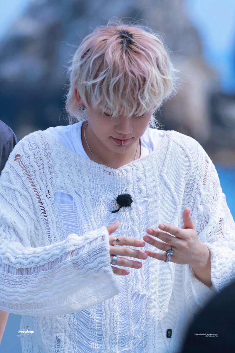 250831🌊🤍
#최현석 #ヒョンソク #CHOIHYUNSUK
#트레저 #TREASURE