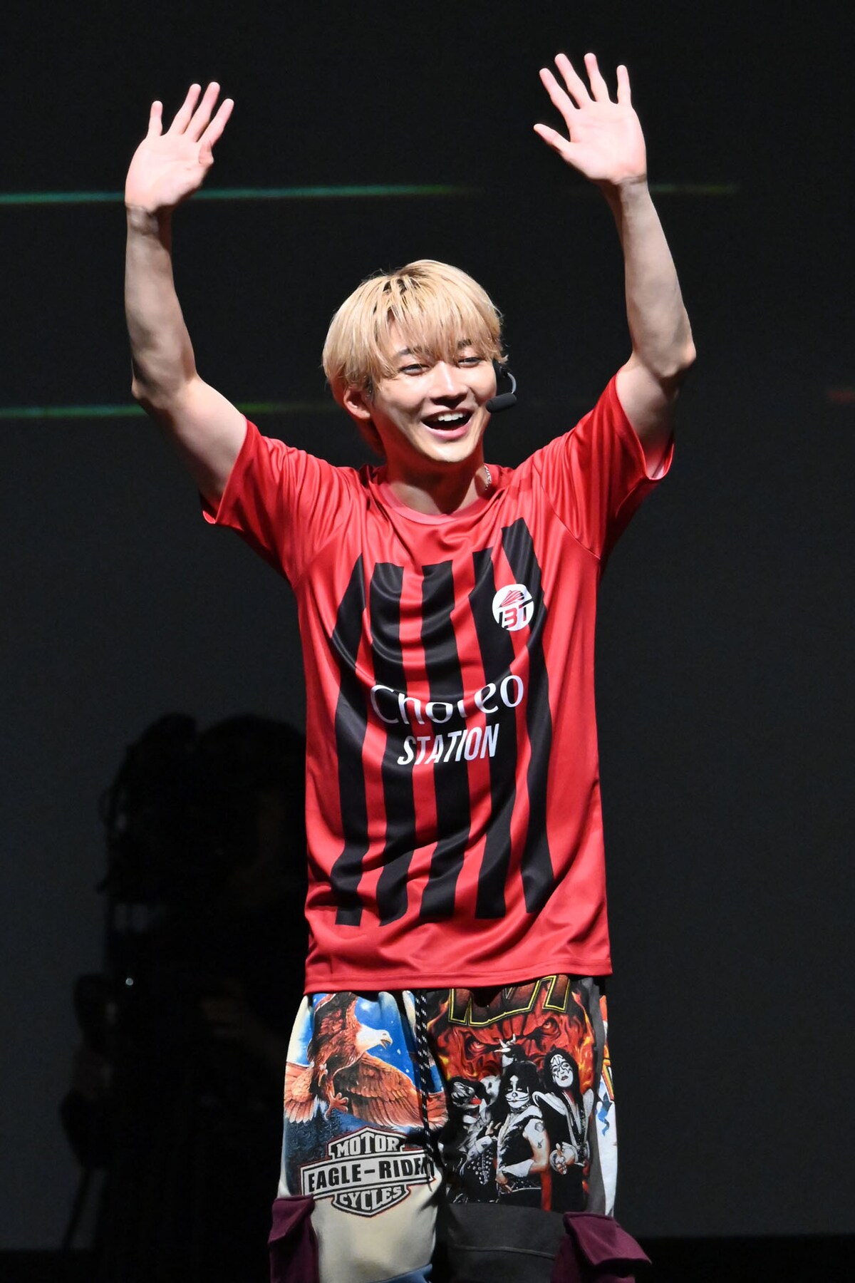 超特急 ユーキ Tシャツ タオル 振り付けSTATION 超特急グッズOFFICIAL (@SDE_bullettrain): 