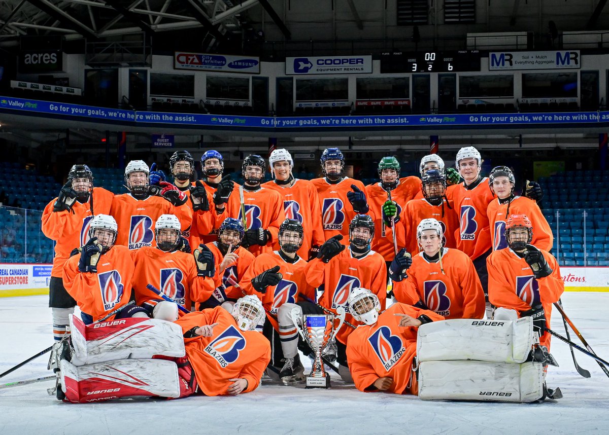 blazerhockey's tweet photo. Team Garand! 🏆
@DylanGarand https://t.co/TR0IllLq62