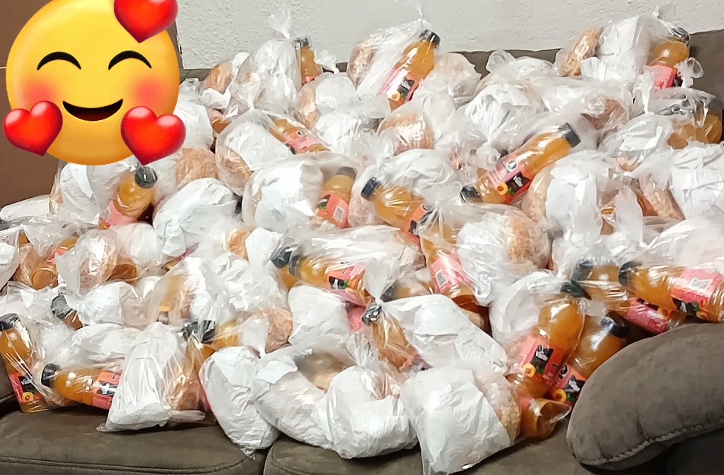 NiTanChidaa's tweet image. Esto va para 200 personas
Me acaba de agarrar la lluvia como todos los años 
Pero vamos bien🏥🫶❣️