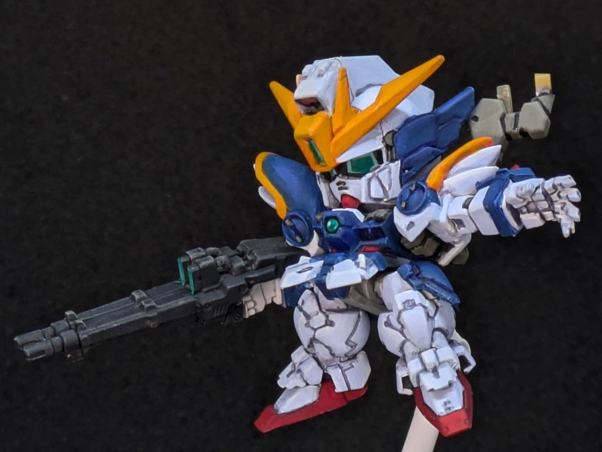 #スペリオルディファイン
今日の進捗。ツインバスターライフルをドライブラシしてみたけどちょっと似合わなかったかも……