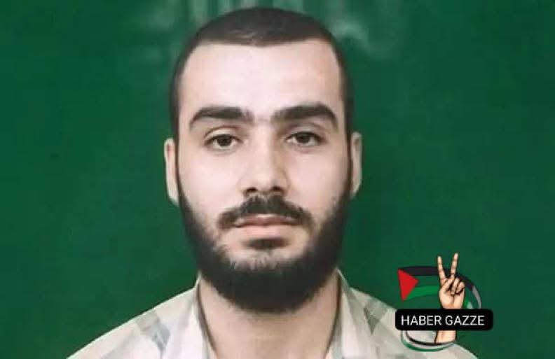 #SONDAKİKA

İnna lillahi ve inna ileyhi raciun…

Hamas,
Kassam Tugayları’nın öncü komutanlarından, direnişin sarsılmaz kalesi, Yahya Sinvar’ın kardeşi Muhammed Sinvar'ın şehadetini doğruladı 🌹
Selam olsun Gazze’nin sarsılmaz iradesine,
ümmetin vakur direnişine!

🌿 Şehadet bir