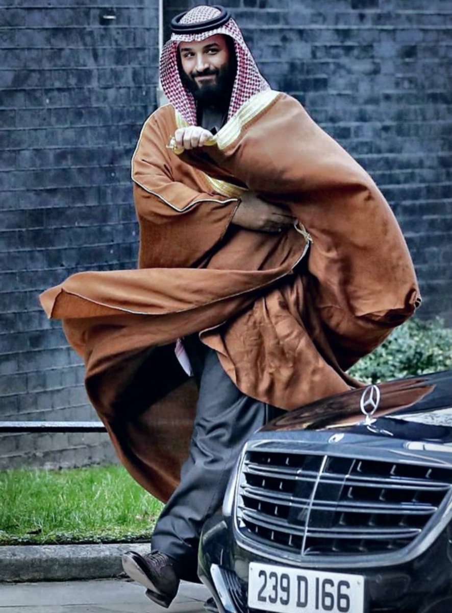 اللهم احفظه بحفظك، وأكرمه بتوفيقك، وأيده بجندك ،،،.. 

#محمد_بن_سلمان_40_عام 
#محمدنا_أربعون_عاماً