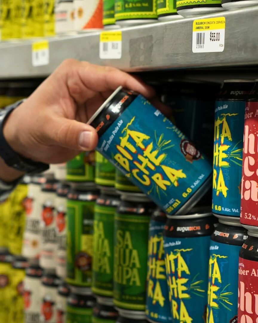 🍻✨ ¡Buquibichi ya llegó a Abarrey El súper de mi colonia !
 La cerveza sonorense que todos conocen (y quieren) ahora está en el súper de tu colonia 🛒💚

Escoge tu favorita y llévatela bien fría ❄️

📍Búscala en tu sucursal más cercana:
 abarrey.com/sucursales.php