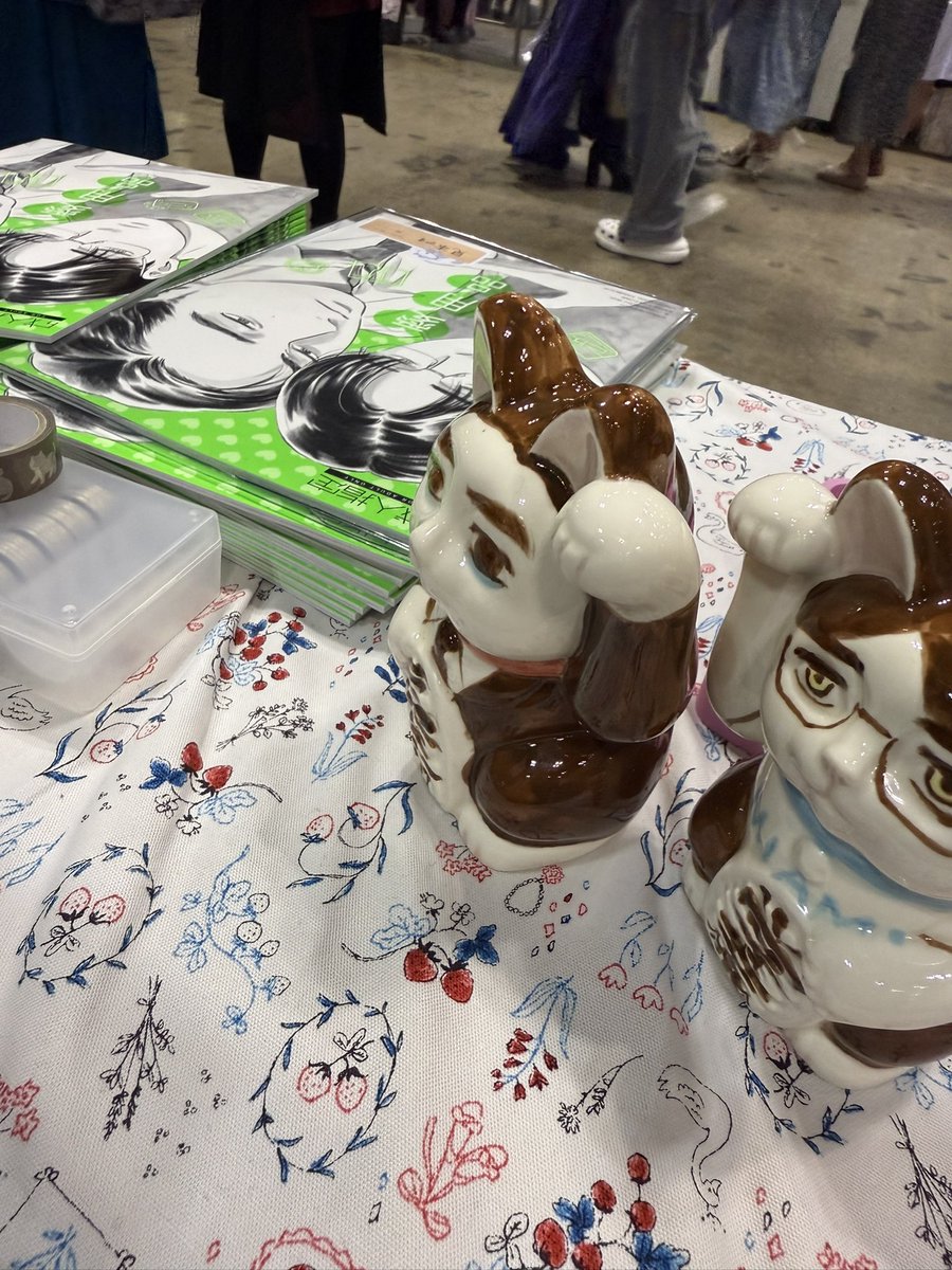 新刊まだあるヨ！ノベルティも！！！