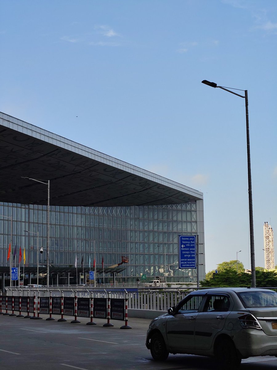 d_gupta_05's tweet image. on flight mode (literally), bootcamp szn w @reejouu ✈️ 

@SamsungIndia powered
Growth, Glitches, Chaos
what could go wrong?
#SolveForTomorrow2025