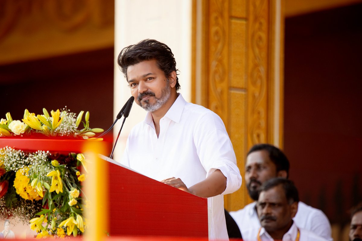 m_gajan's tweet photo. #TVKMaduraiMaanadu UHD Stills
PC: @Kiransaphoto
43MB (8192x5461)
Drive: https://t.co/Mr9aUQPs6y
More At: https://t.co/dGAsuGM5gh
@Jagadishbliss | @TVKVijayHQ | @actorvijay 
#உங்கவிஜய் https://t.co/U6wUfoSstl