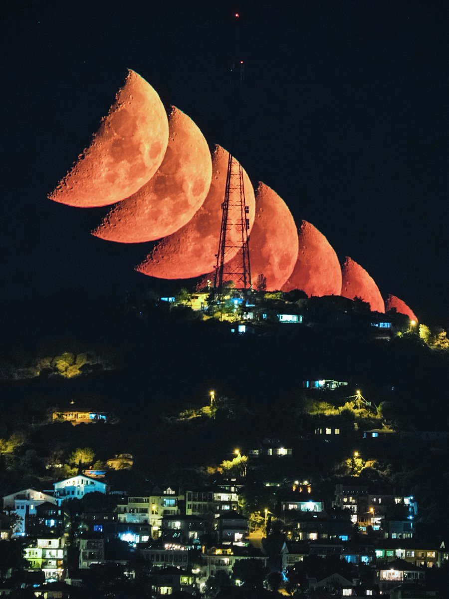 Kınalıada’nın ardından Ay batarken🌓