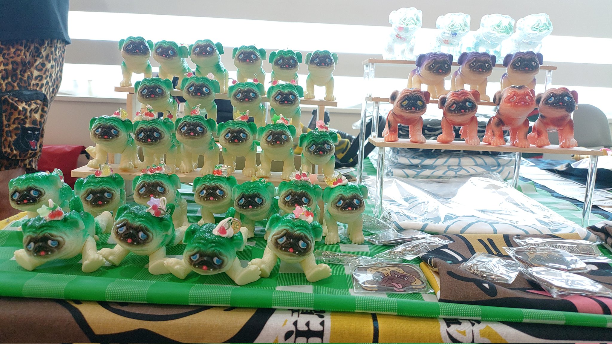 K*O様 あきぱぐ PUGJYU パグ獣 春の新緑 ver PUG 新品未開封 あきぱぐ PUGJYU パグ獣 黒パグ獣 ソフビ シカフェス 未開封