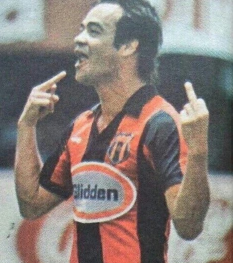 umetcr's tweet photo. GANÓ LA LIGA ❤️🖤 https://t.co/2iUTJmJ1cC