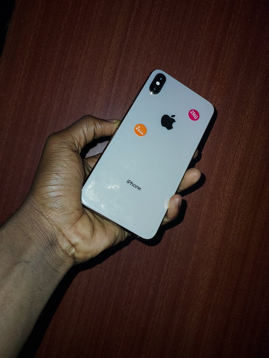 umarabba39649's tweet image. LIMITED OFFER 1PCS IPHONE XSMAX 256GB OFF ID 2SIM 175k
Limited offer only at #360solutions 
@zohaib__zain