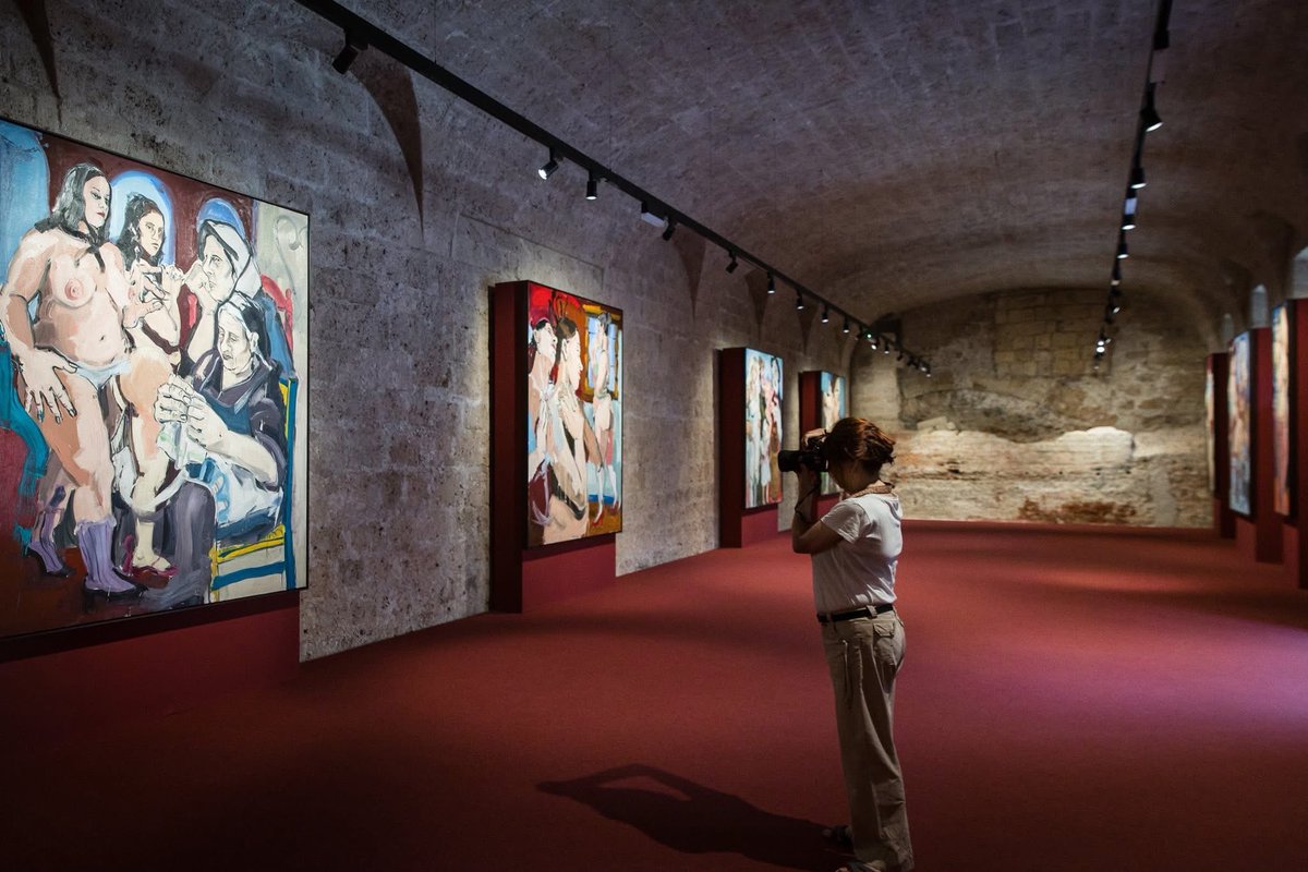 ‼️ Últimos días ‼️ 
✔️”Rusiñol y la Alhambra: El despertar de un pintor poeta”. Hasta 14/09/2025, Palacio de Carlos V. 

✔️ “Lorquianas”, Cristina BanBan. Hasta 10/09/2025. 
⏰ 12:00–14:00 16:00–20:00

🕰️ Sábados: <a href="/MuseoAlhambra/">Museo de la Alhambra</a> 08:30–21:30 h. 
🌅 ¡Atardecer inolvidable!