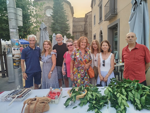 Desde #JSPN damos por finalizadas las mesas informativas que hemos instalado durante el mes de agosto agradeciendo la colaboración e interés de la población de #Jaca y turistas que nos han acompañado. Sin vuestra colaboración la defensa del valle no sería posible.