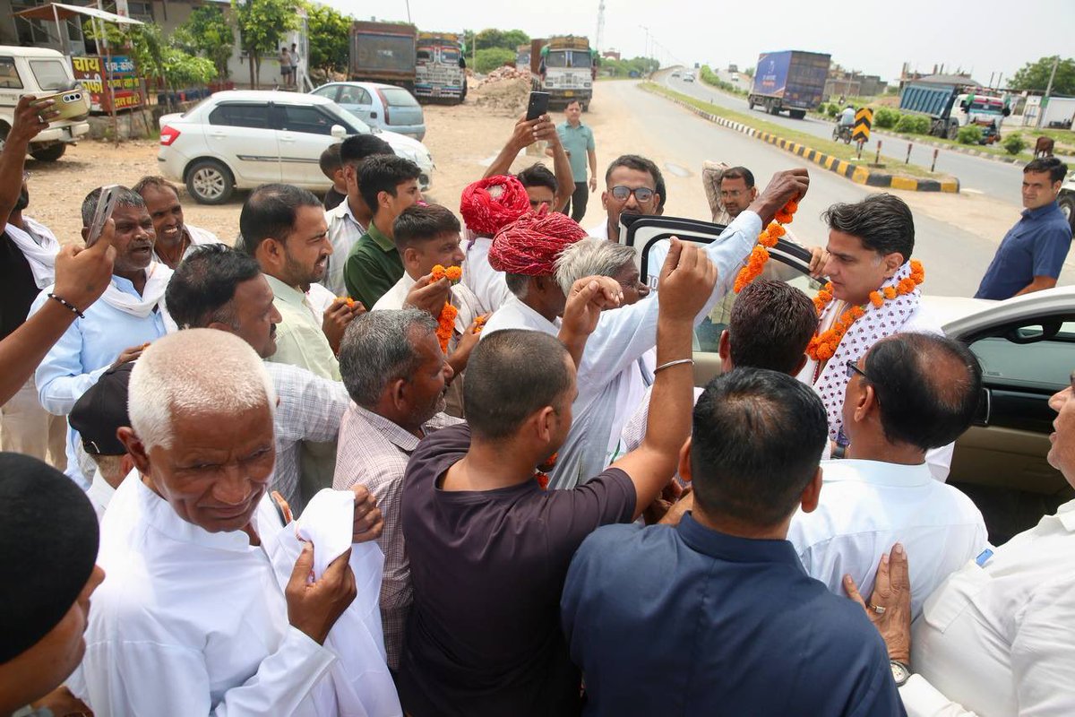 SachinPilot tweet picture