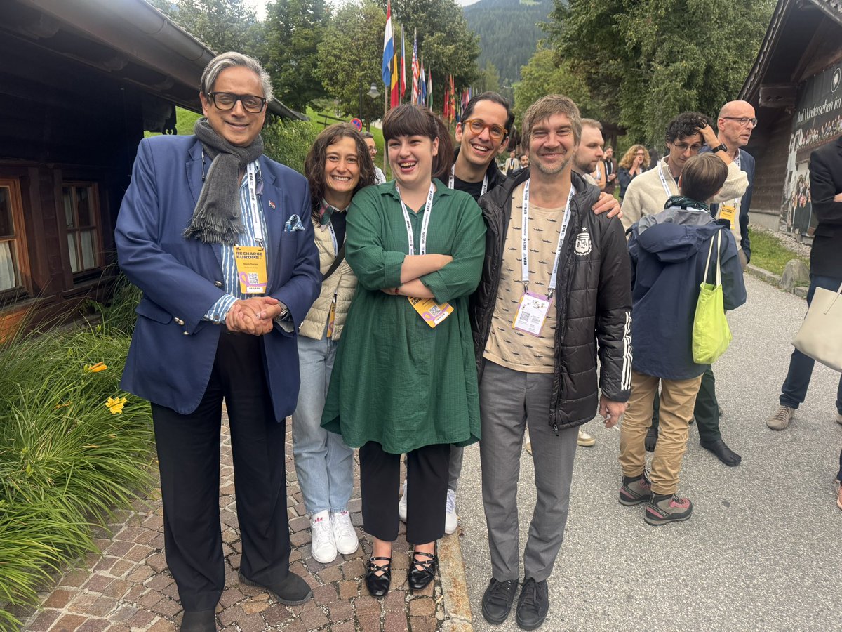 ATyagi23774's tweet image. Absolutely mesmerized by your brilliance and eloquence, @ShashiTharoor! Your insights on democracy vs autocracy at the European Forum Alpbach were truly inspiring. A proud moment for India! #ShashiTharoor #IndianPride #DemocracyMatters #GlobalLeader #Alpbach2025
@jameelsjam