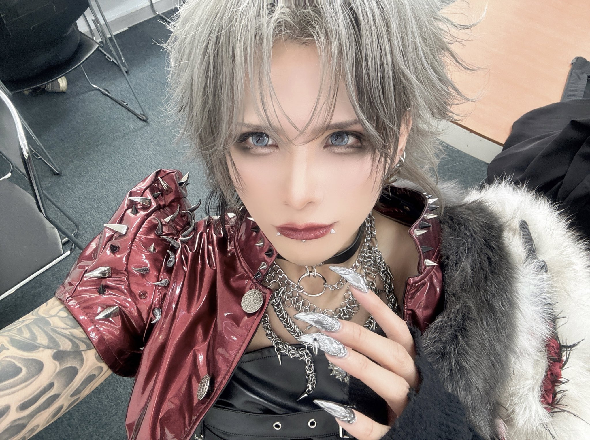 Royz 昴 on X: 