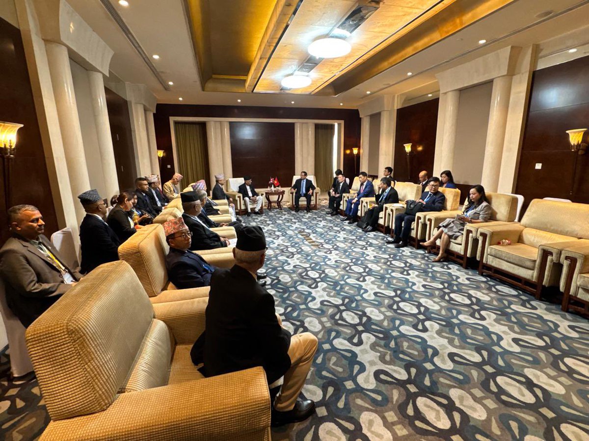 kpsharmaoli's tweet image. Held a bilateral meeting with H.E. Pham Minh Chinh, Prime Minister of Vietnam, on the sidelines of the SCO Summit in Tianjin. We discussed matters of mutual interest and ways to further strengthen Nepal–Vietnam friendship and cooperation.