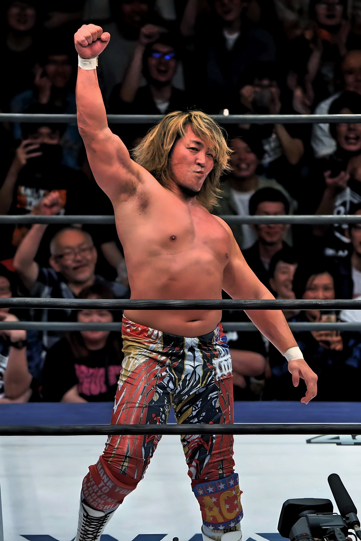 希少　イベント限定　ミクロマン　マスクド・デビロック　棚橋弘至　サイン入り Amazon.co.jp: 棚橋弘至ロビンマスクTシャツ(サイン色紙付き