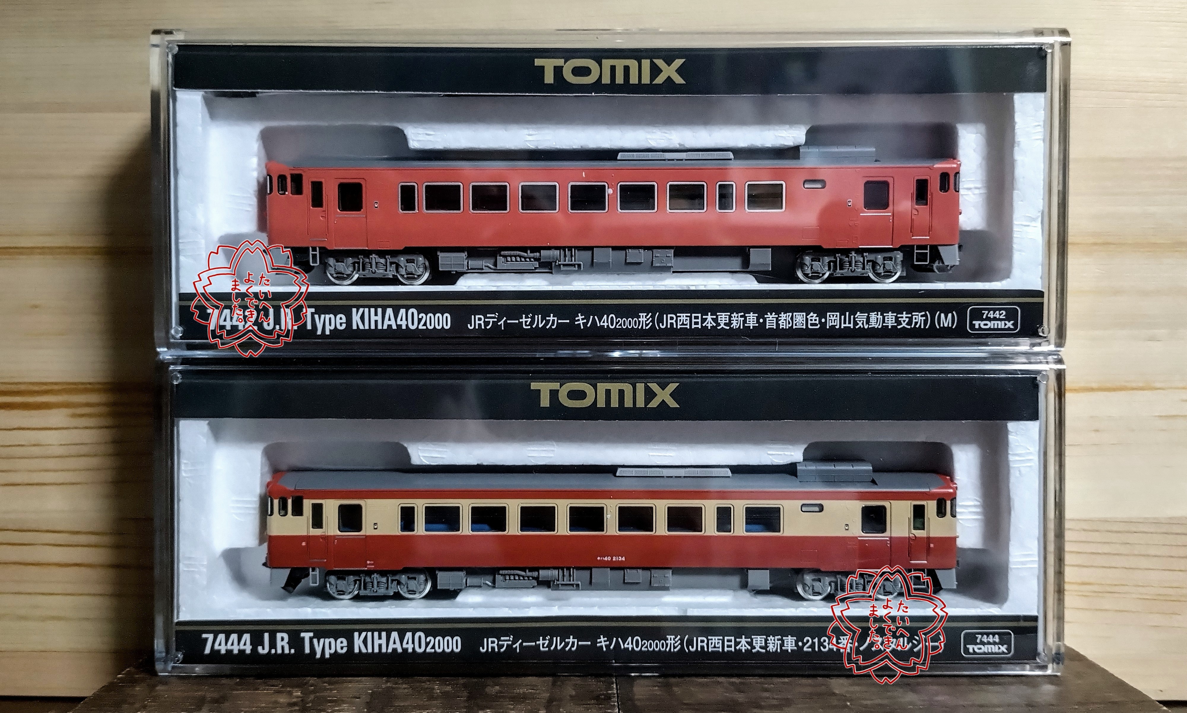 Tomix キハ40 西日本更新 M T ジャンパ栓取付仕様 キハ47 並走 Tomix キハ40 西日本更新 M T ジャンパ栓取付仕様 キハ47 並走