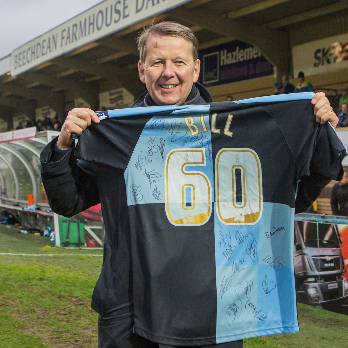 Remembering Bill Turnbull 💙
25th January 1956 - 31st August 2022
🗣"Chairboys, Chairboys" 💙