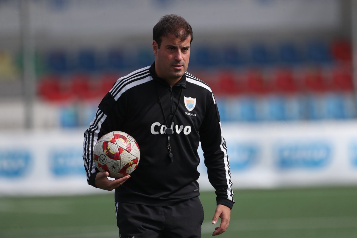 Simón Lamas tweet media