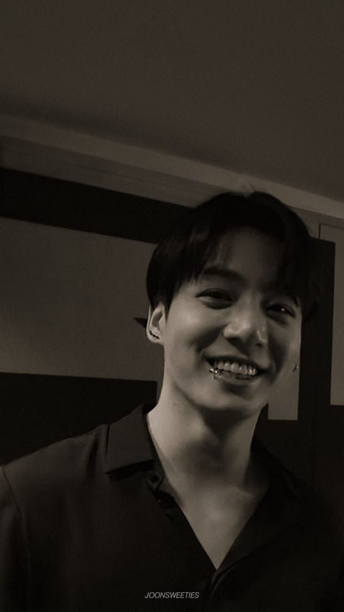 97Jungukk's tweet photo. 🩶 https://t.co/jdFNGCukB1