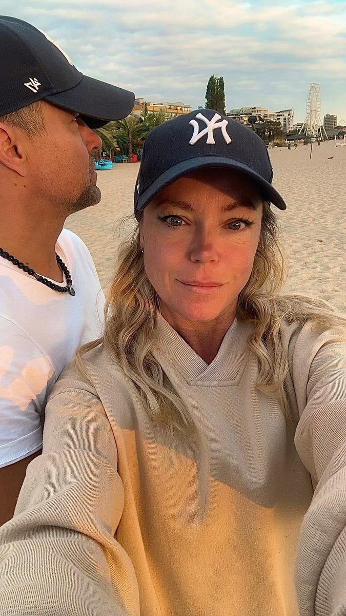 mm2be_official's tweet image. Wir wünschen euch allen einen schönen Sonntag meine Freunde 😉🫶❤️#NiceSunday #MM2BE #Friends #TranceMusic